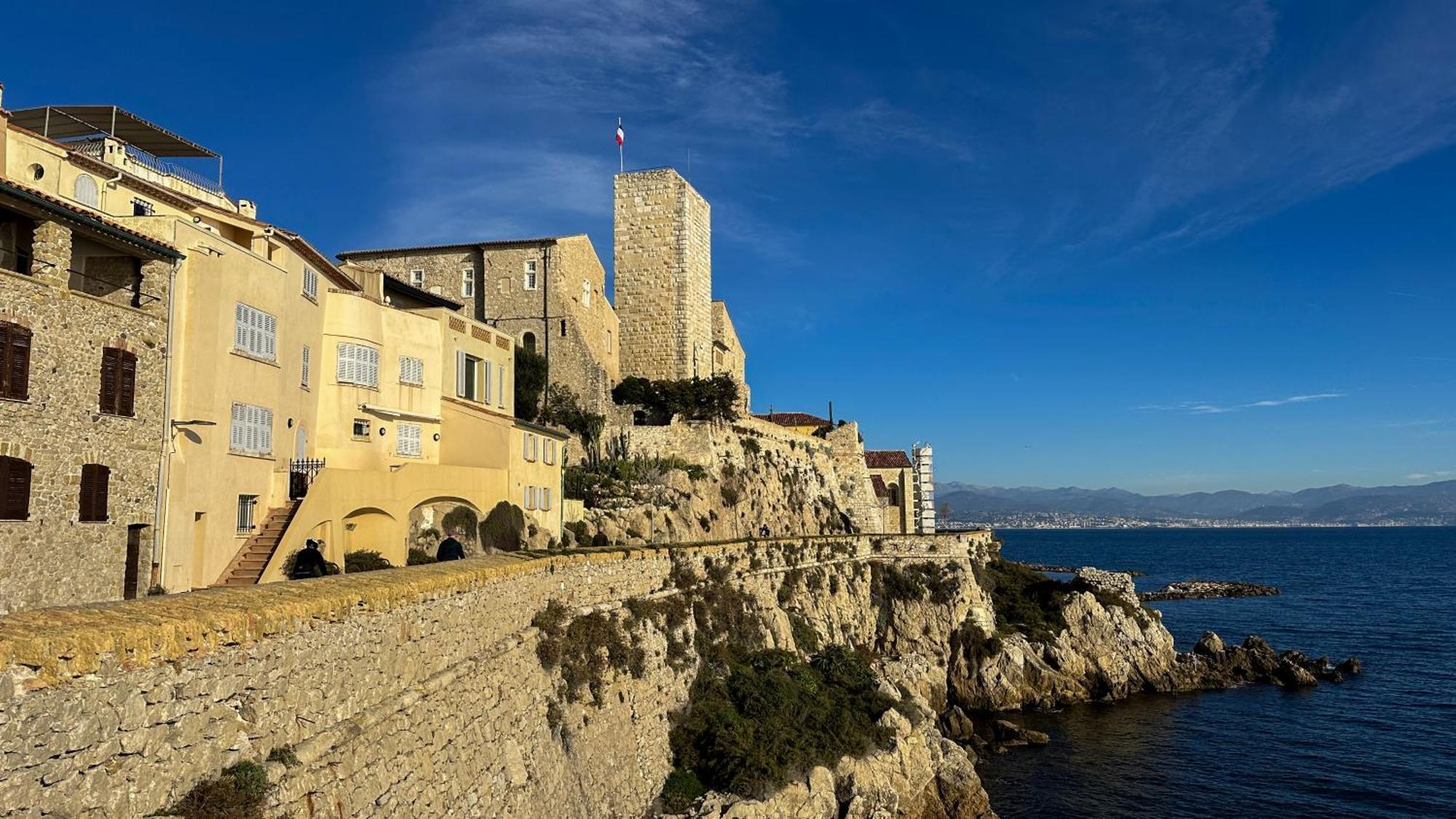 Casalionelantibes 70 Sqm Apartment With Garden And Parking Екстериор снимка