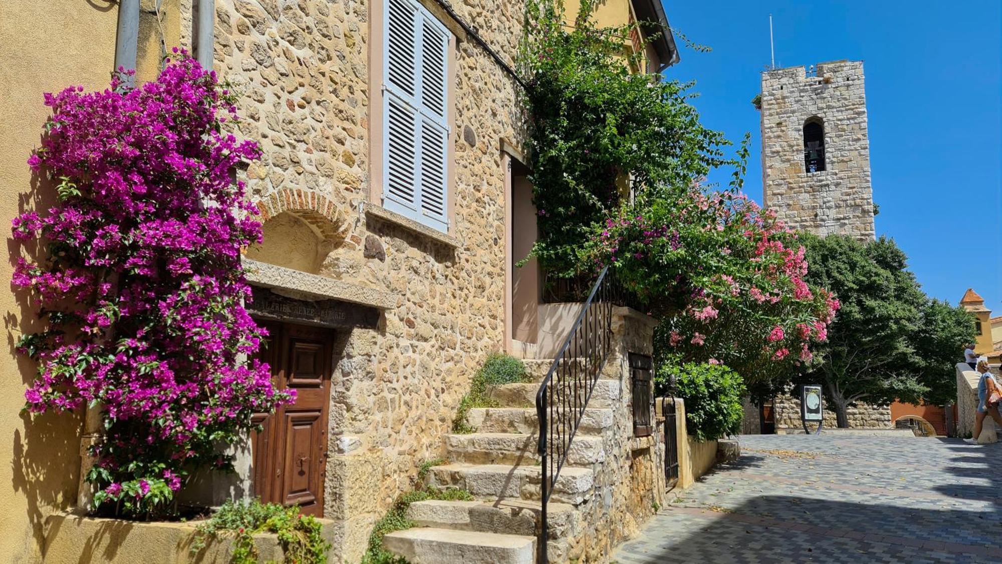 Casalionelantibes 70 Sqm Apartment With Garden And Parking Екстериор снимка